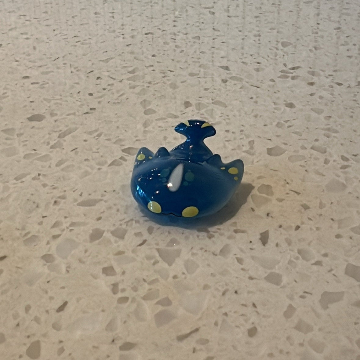 Front view of translucent blue stingray from Genshin Impact's Fontemer Aberrant enemies