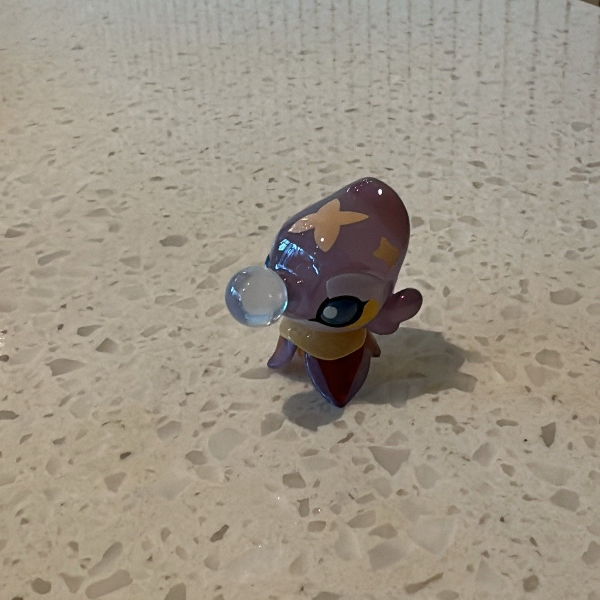 Front view of translucent brown seahorse from Genshin Impact's Fontemer Aberrant enemies