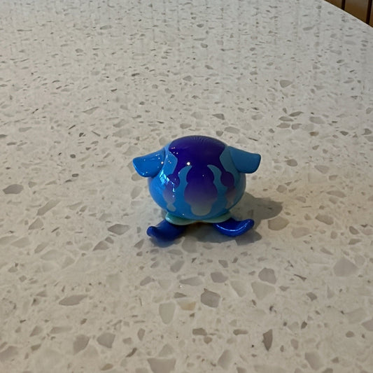 Front view of blue jellyfish from Genshin Impact's Fontemer Aberrant enemies